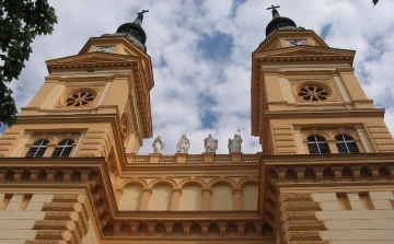 Hírek a Szent István templomból