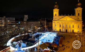 Első alkalommal rendeztek jégvirágkarnevált Debrecenben