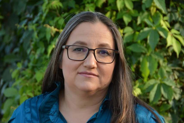 Sinkó Melinda első regényét mutatja be könyvtárban