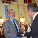 Átadták a városi elismerésben részesültek díjait