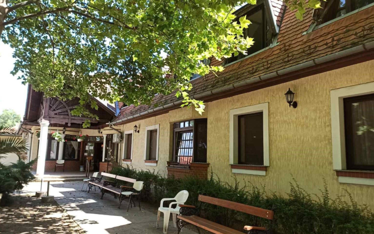 Újra látogathatók az idősotthonok