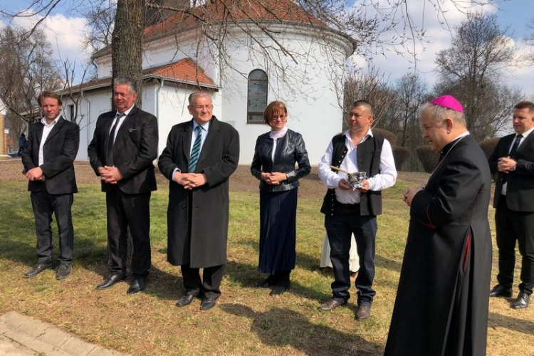  Új tanyagondnoki kisbusszal gazdagodott Petőfiszállás