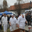 Megidézték a falusi disznóvágás hangulatát