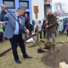 Fákat ültettek Petőfiszálláson