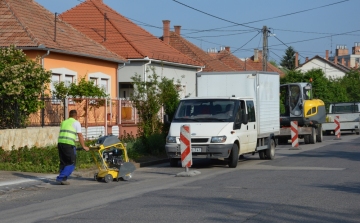 Közös műsorral és vacsorával ünneplik a Móraváros lakói a Nefelejcs utca átadását