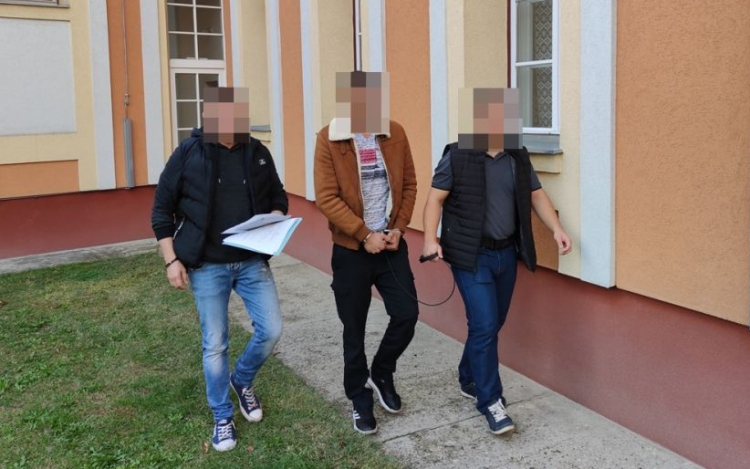 Trükkös módszerekkel dolgozott a katalizátortolvaj