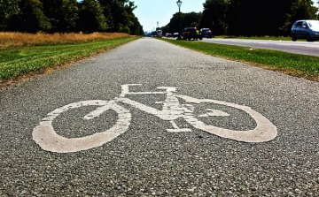 Hamarosan megkezdődik a tiszaalpári kerékpárút kivitelezése