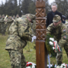 Elhunyt bajtársak emlékét őrzi a felavatott kopjafa