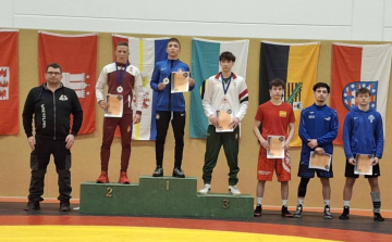 Balázs aranyat, Luca bronzot szerzett