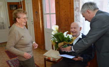 66 éve élnek együtt örömben és bánatban