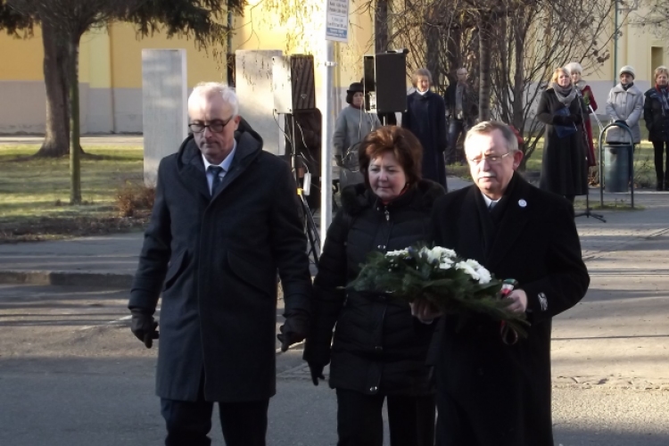 Petőfi Sándorra emlékezett a város