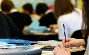 Egységes eljárásrend szerint készülnek a tanévkezdésre a felsőoktatási intézmények