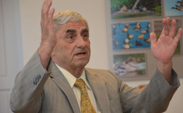 Szeret hazatérni Kiskunfélegyházára prof. dr. Tóth Csaba