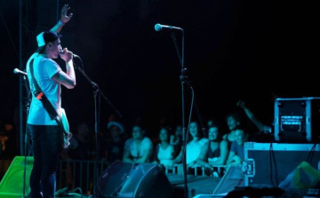 Lakitelekre költözik az Alpárfeszt